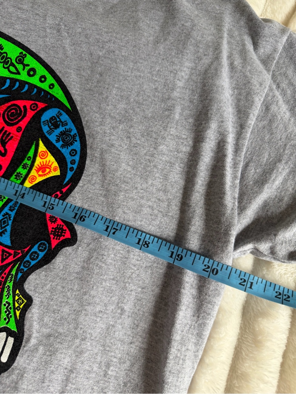 Tee Shirts - Picture 5 of 9